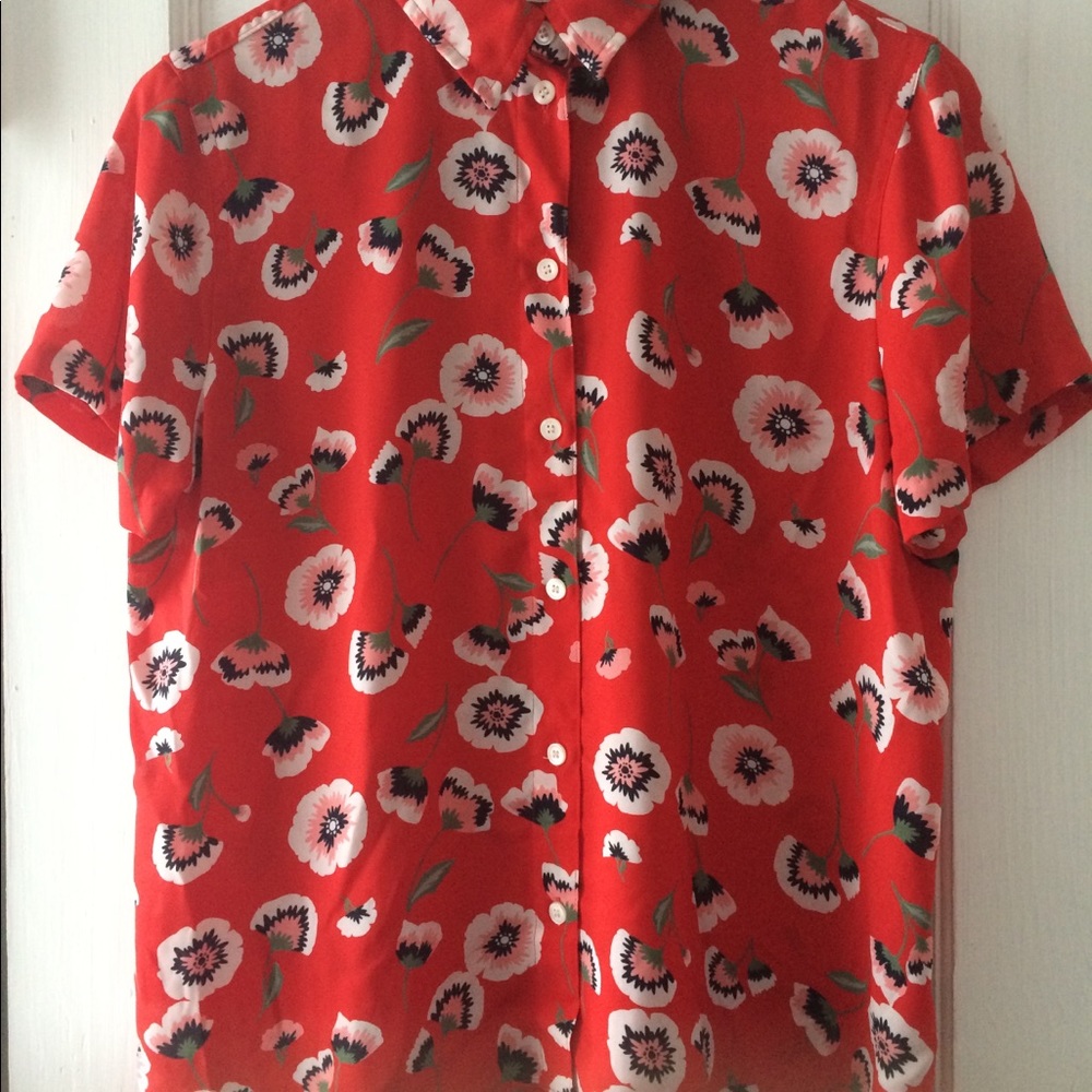 Blouse, size medium, floral print, worn once,